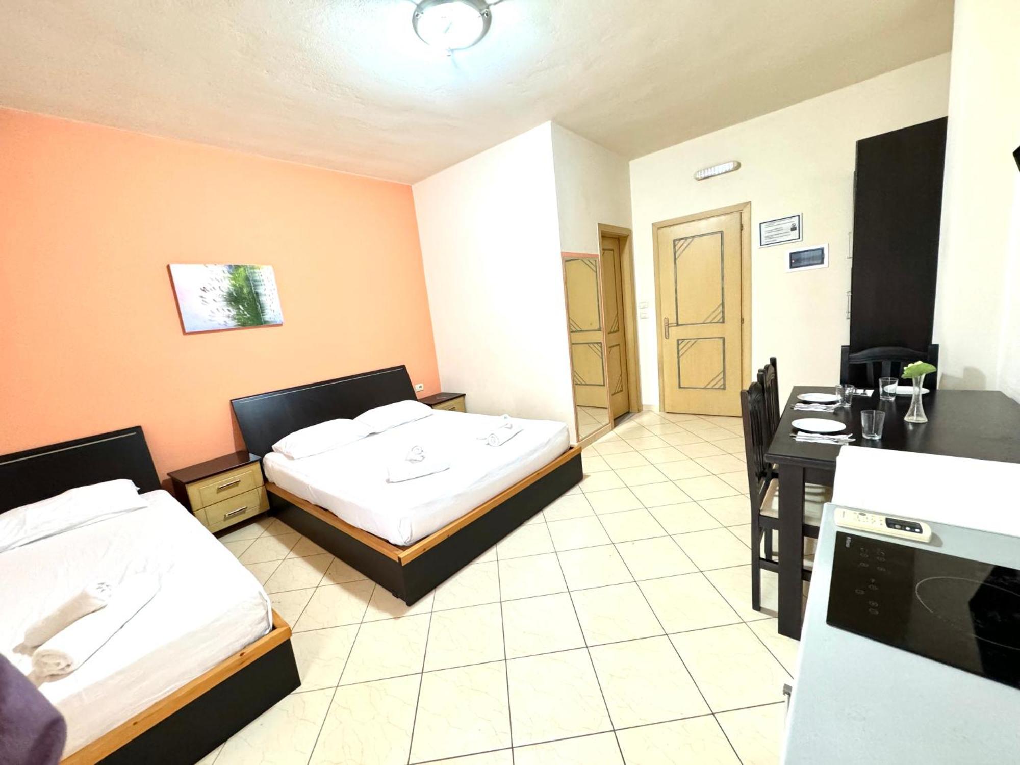 Ksamil Harmony Studios Bagian luar foto