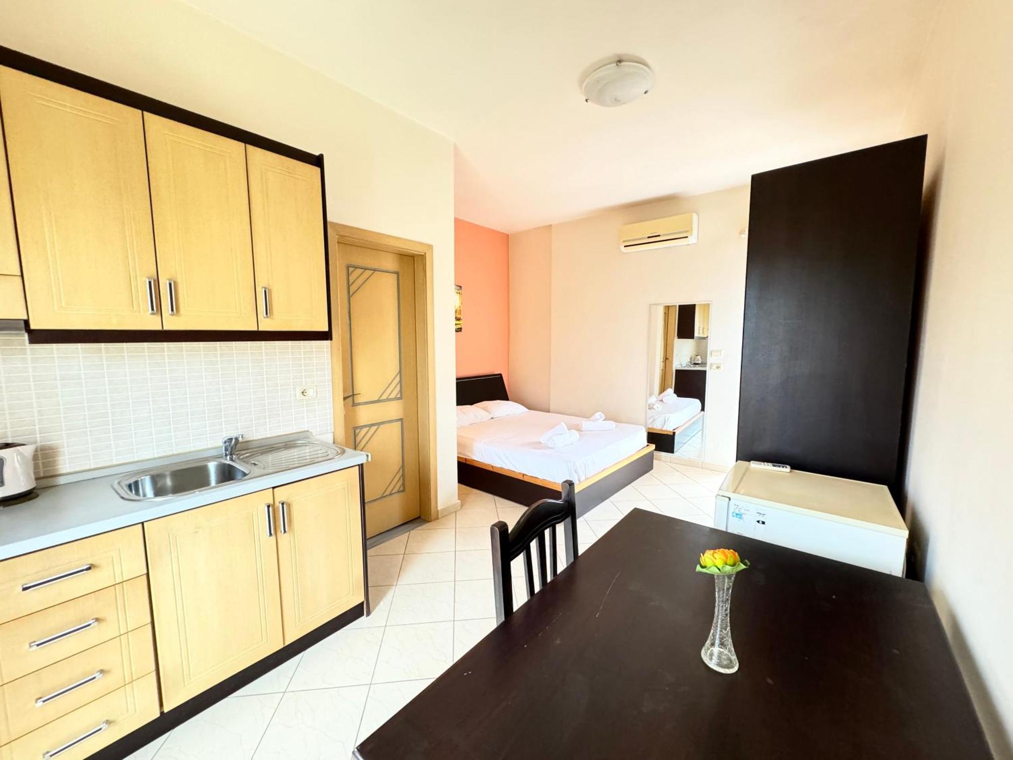 Ksamil Harmony Studios Bagian luar foto